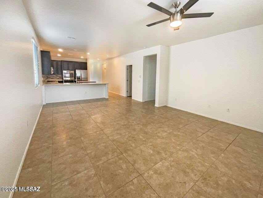 58834 E Branding Iron Ct - Photo 7 of 23