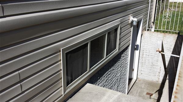 Hylan Blvd and Glover Street - Photo 3 of 4