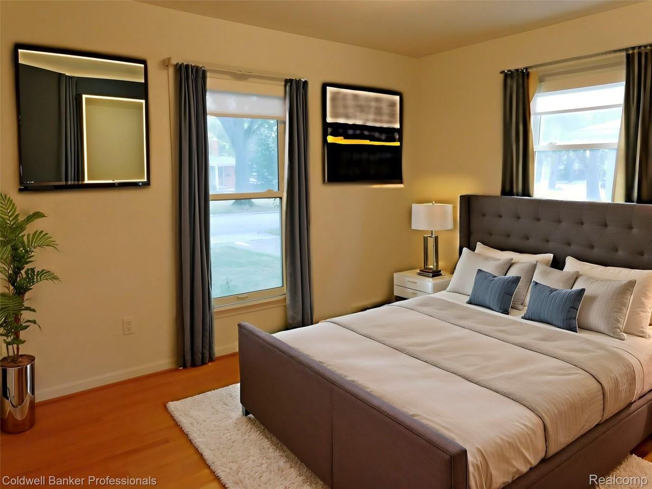 1527 Hazel St - Photo 5 of 20