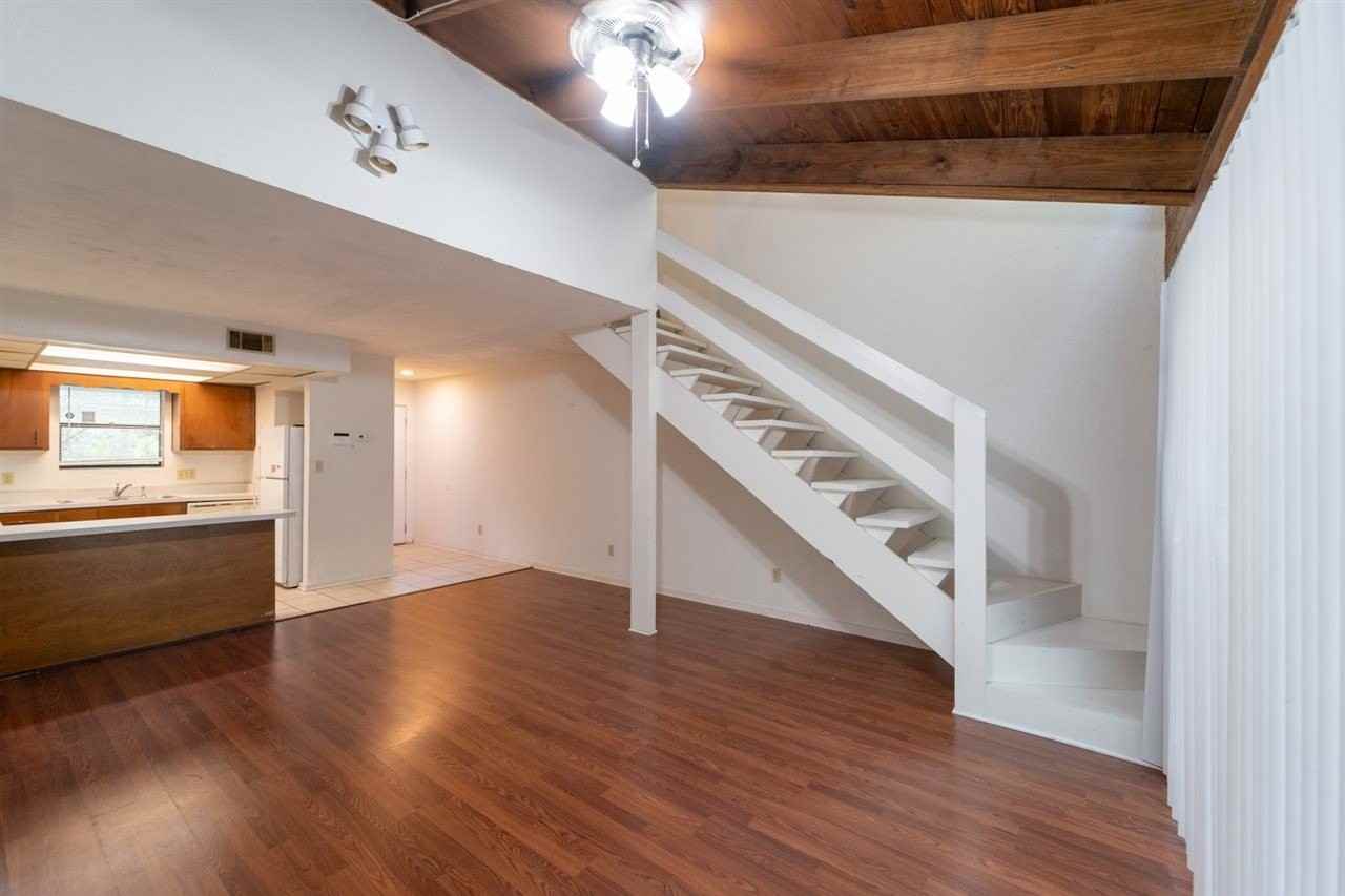 1311 Rumba Ln - Photo 5 of 13
