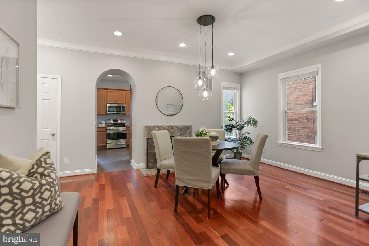 215 T St Ne - Photo 6 of 30