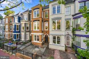 827 4th St Ne - Photo 1 of 1