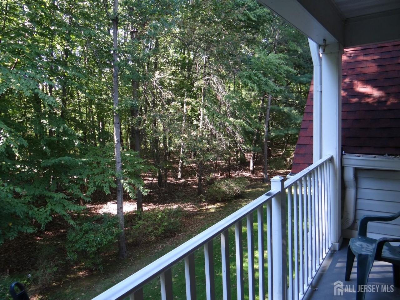 129 Prestwick Way - Photo 5 of 15