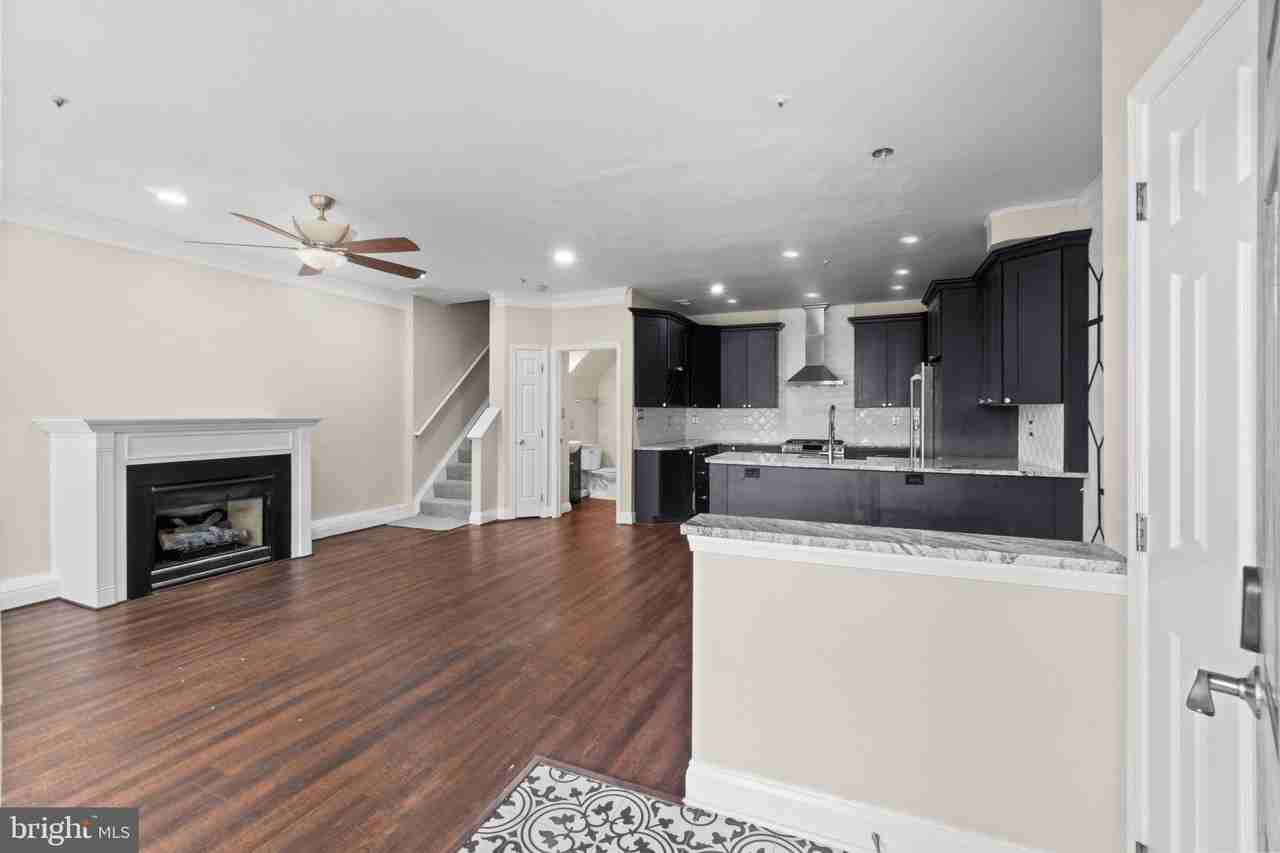 8604 Provance Pl - Photo 7 of 20