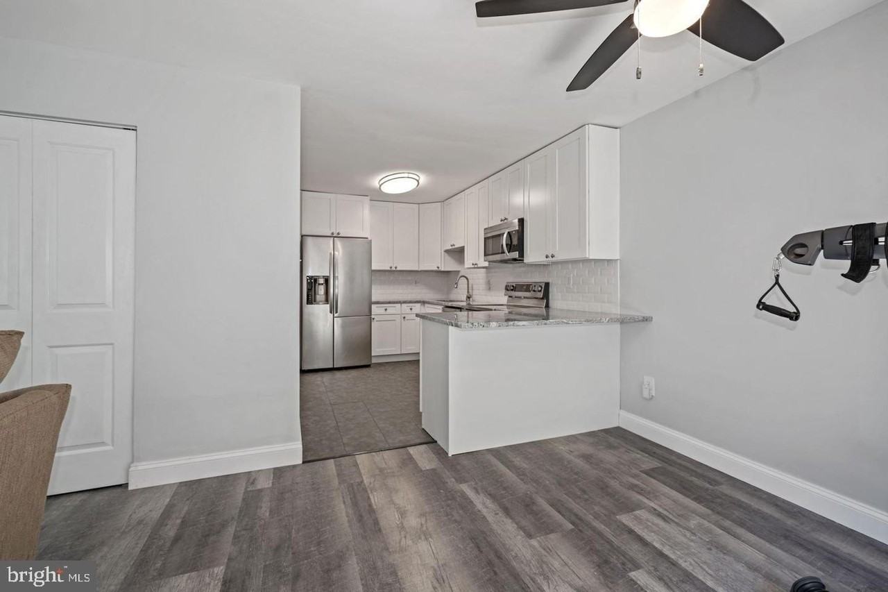 5707 Thunder Hill Rd - Photo 6 of 29