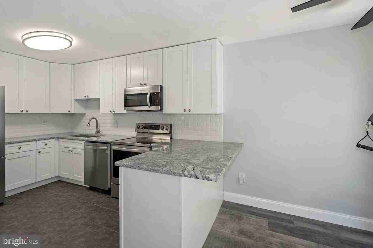 5707 Thunder Hill Rd - Photo 7 of 29
