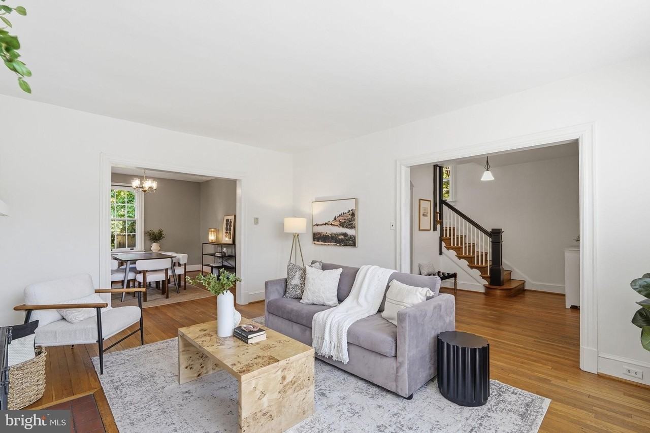 710 Wayne Ave - Photo 5 of 35
