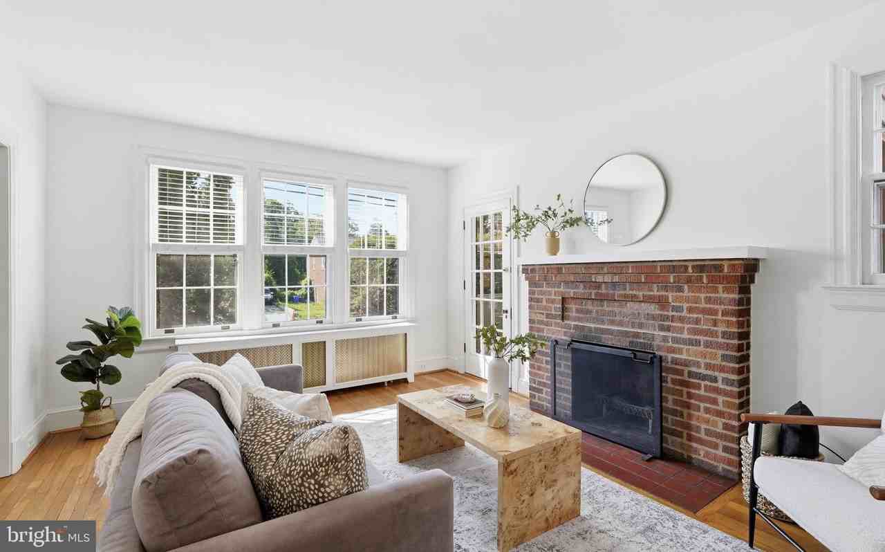710 Wayne Ave - Photo 6 of 35