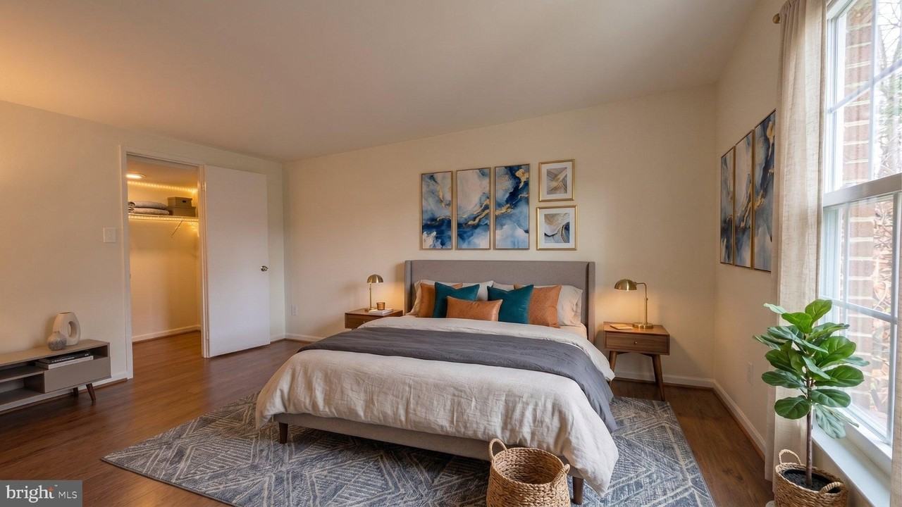12140 Bentridge Pl - Photo 7 of 16