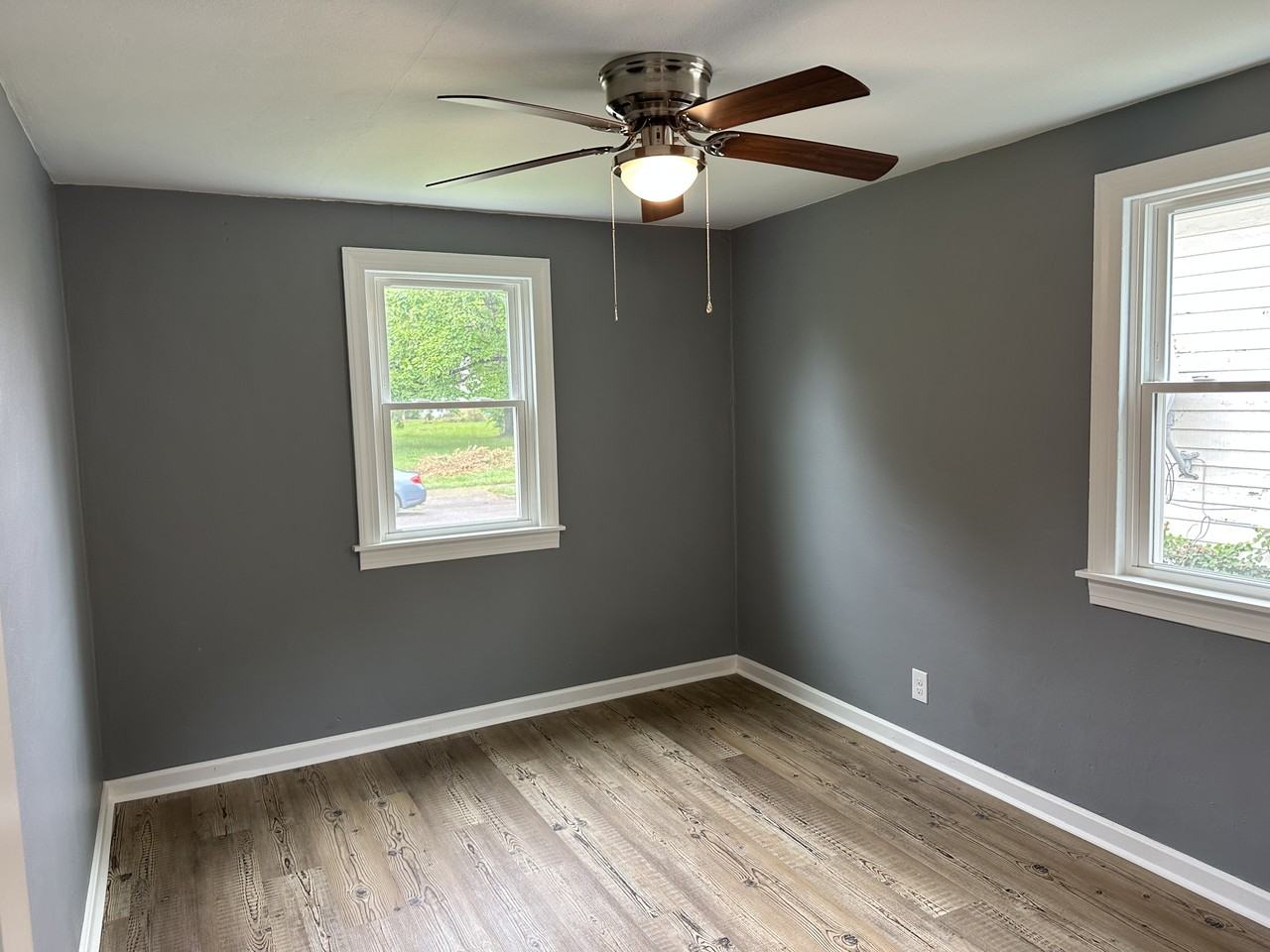 15 Edith St #1 - Photo 2 of 9