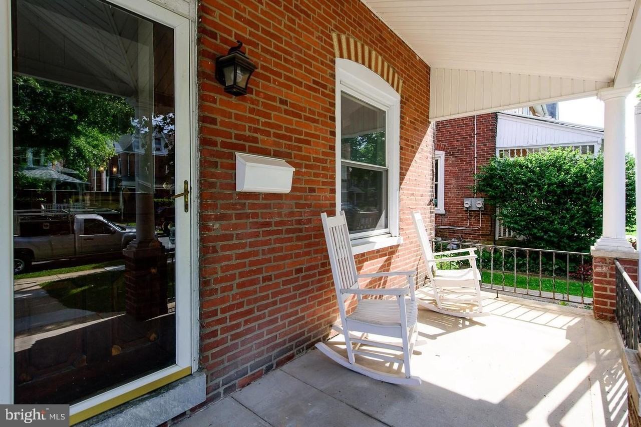 214 Highland Ave - Photo 2 of 25