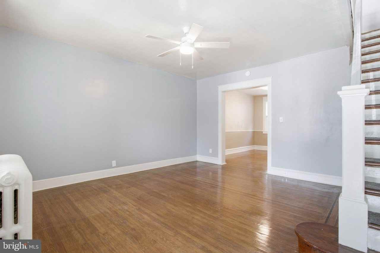 320 Highland Ave - Photo 4 of 24