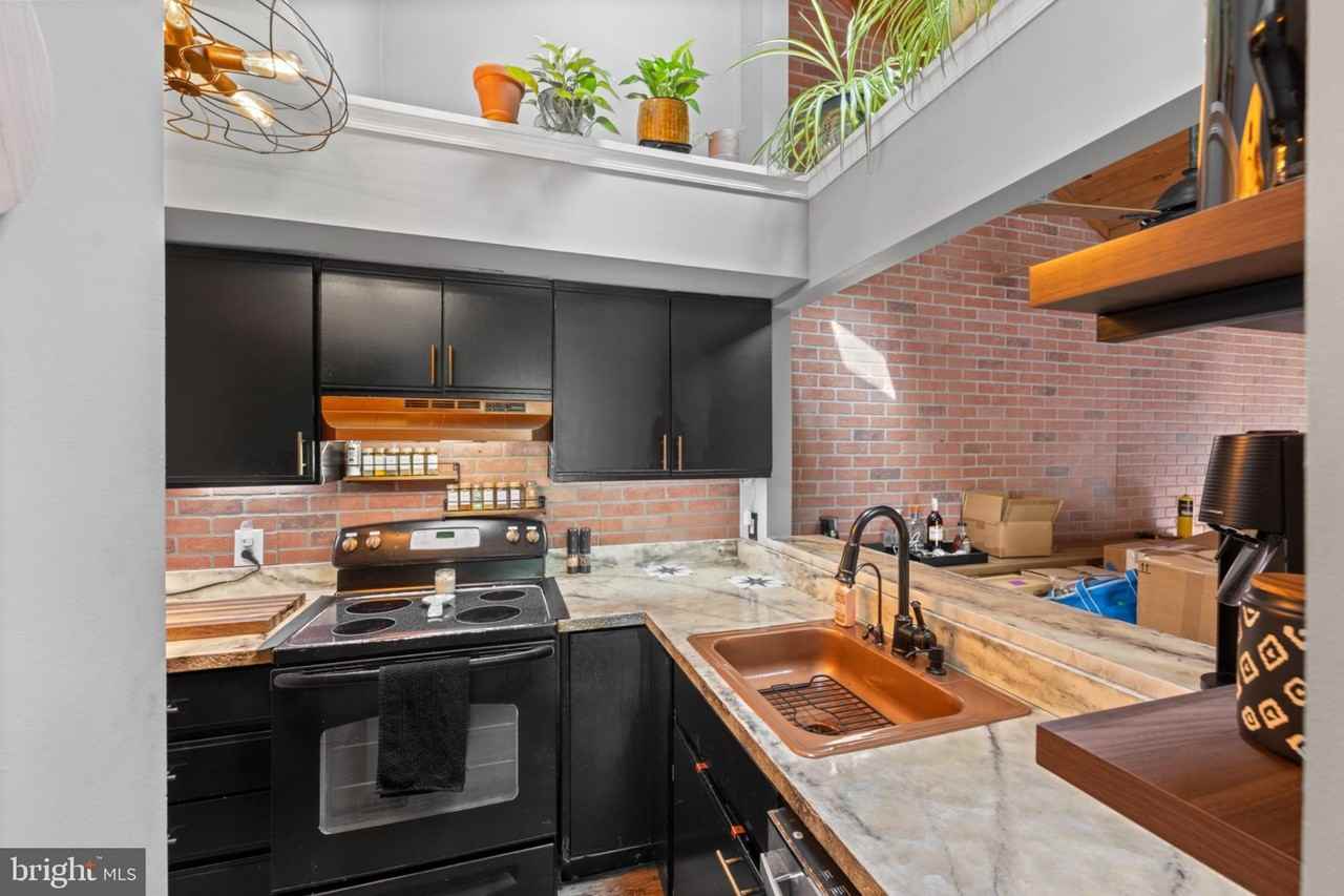 24 Brookside Ct #24 - Photo 4 of 27