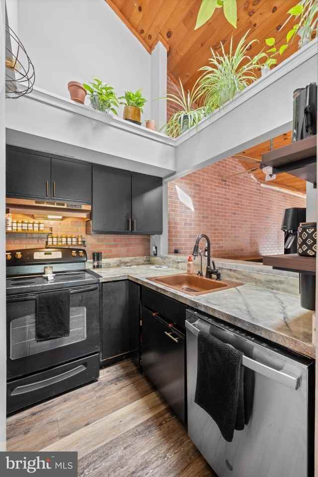 24 Brookside Ct #24 - Photo 6 of 27