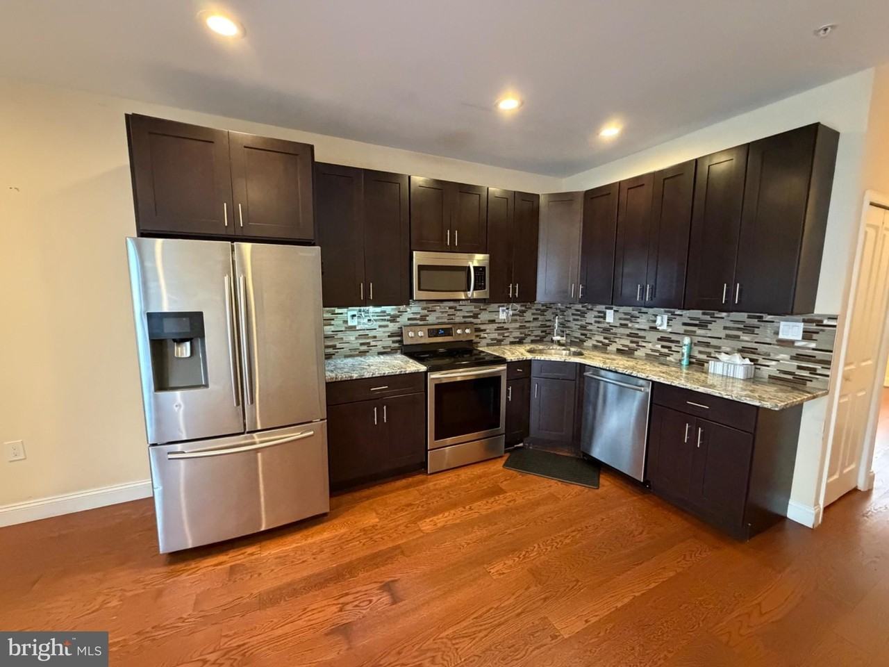 1614 Cambridge St #1 - Photo 3 of 10