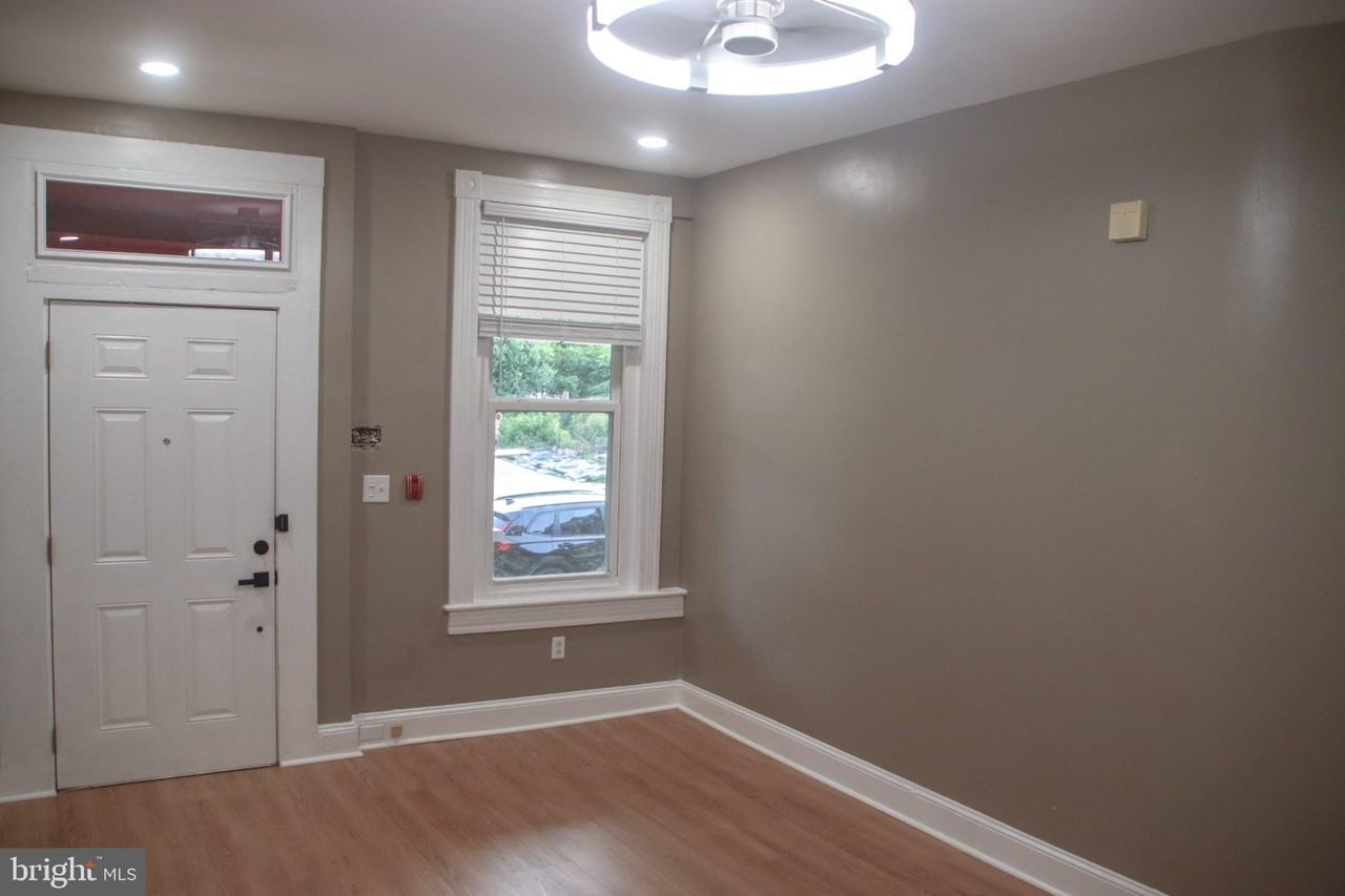 7135 Chew Ave #1 - Photo 4 of 23