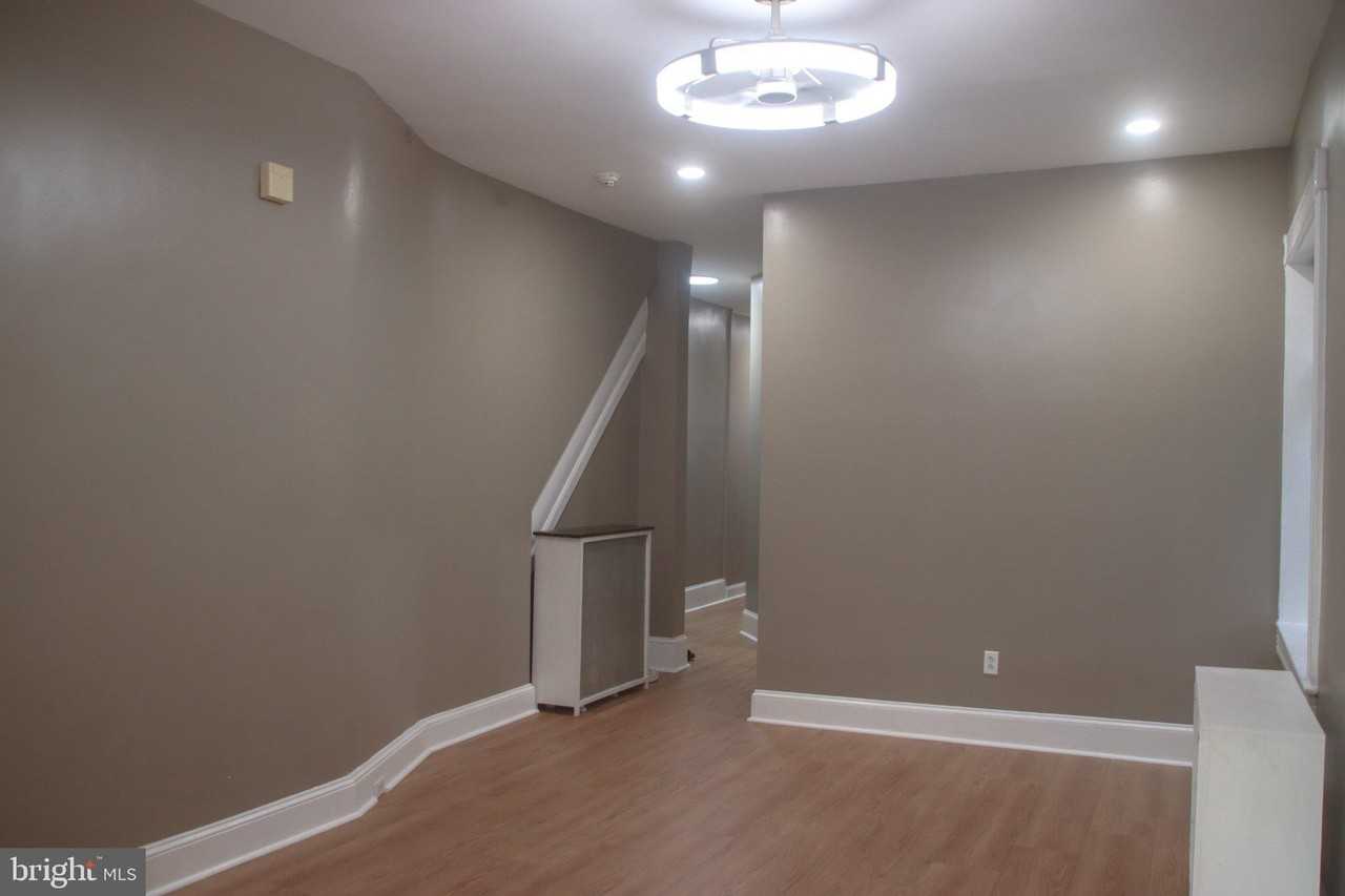 7135 Chew Ave #1 - Photo 5 of 23