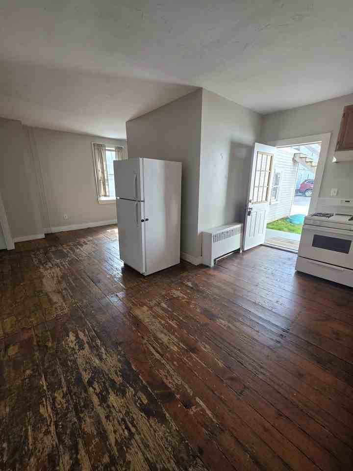 207 York Street - Photo 4 of 17