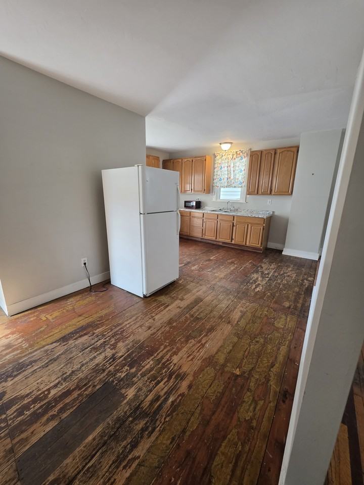 207 York Street - Photo 7 of 17