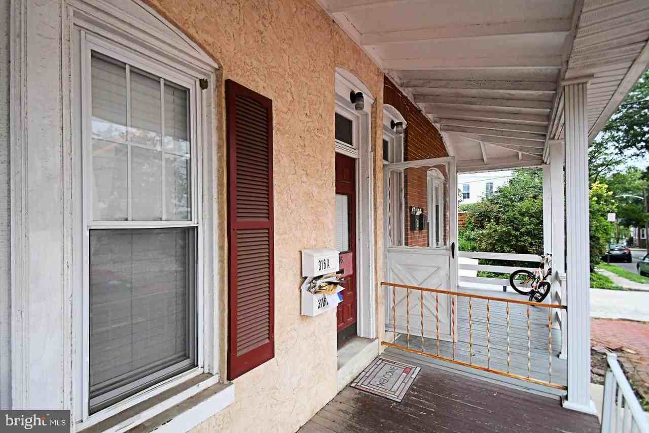 316 Lincoln Ave - Photo 4 of 24