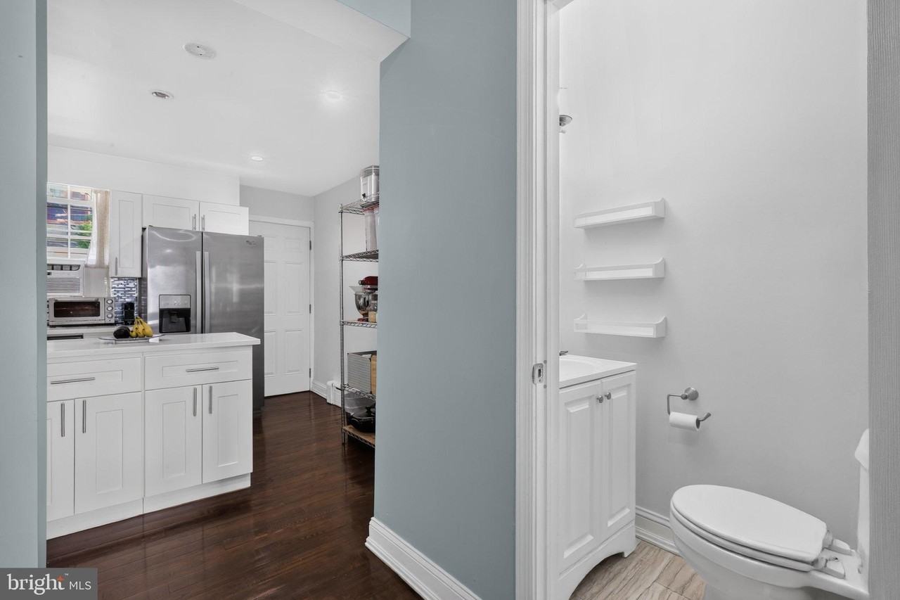 636 Wilder St - Photo 6 of 28