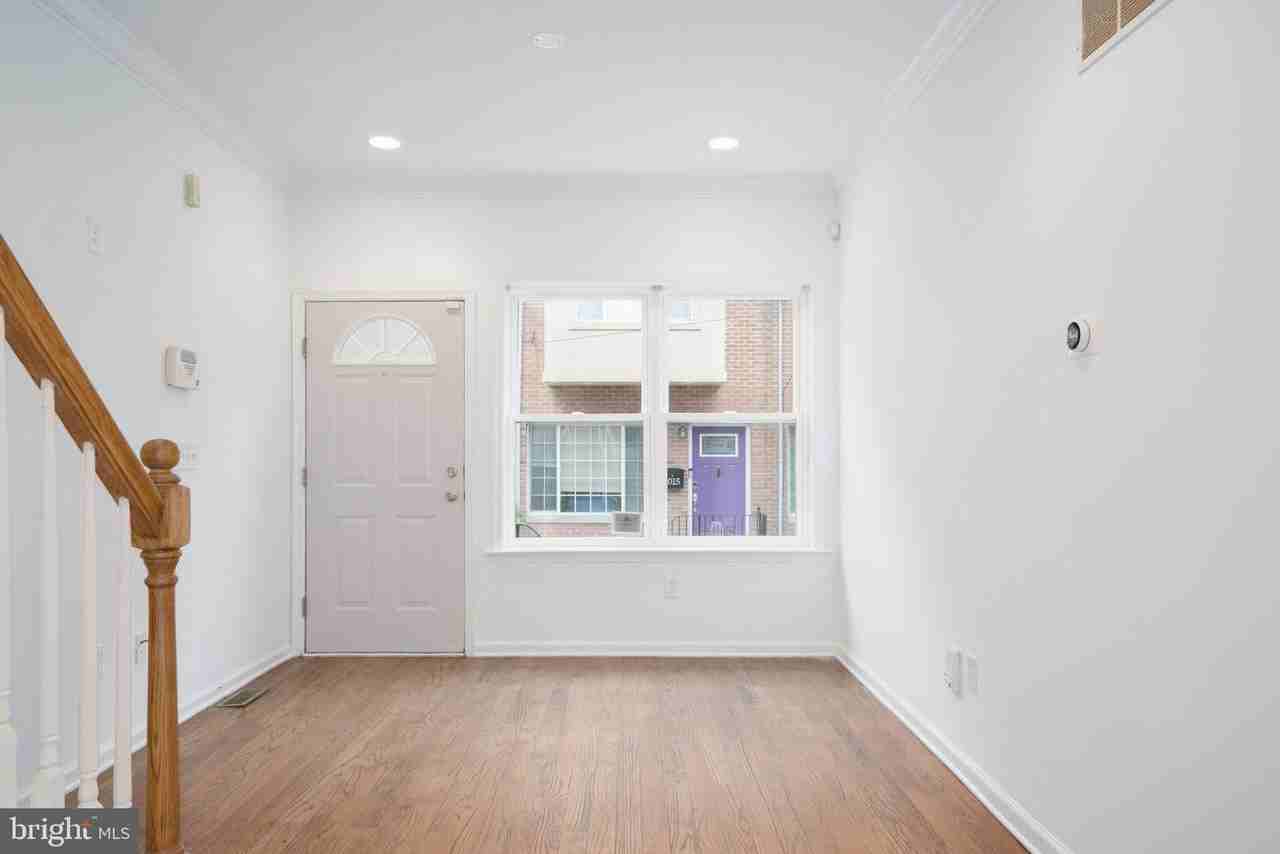 1014 S Cleveland St - Photo 3 of 29