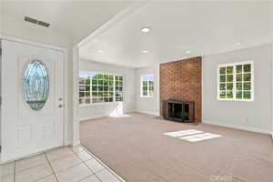 featured image of 6912 Tahiti Dr
