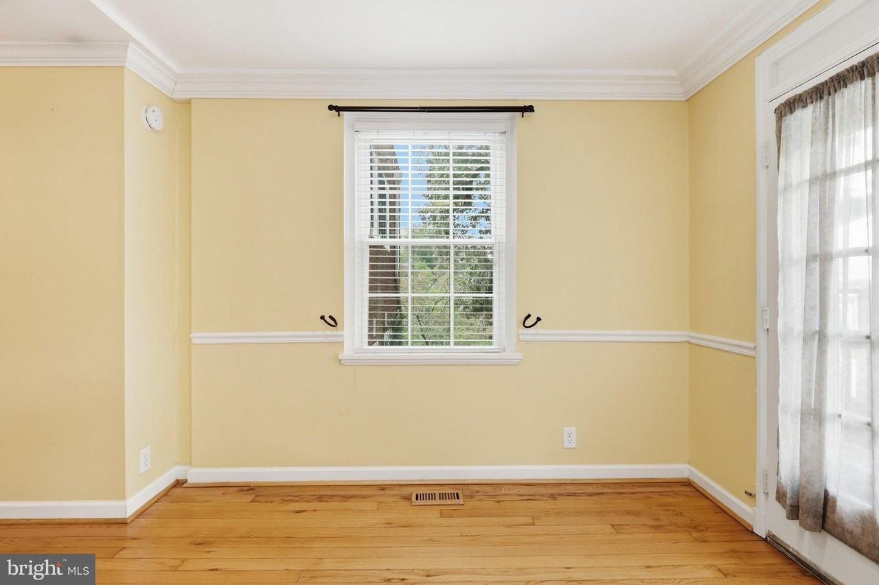 2809 S Columbus St - Photo 6 of 39