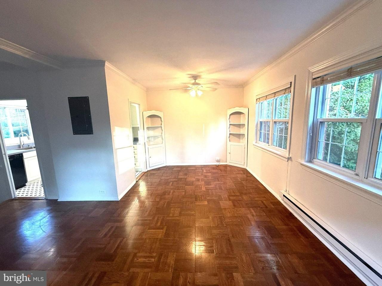 3328 Gunston Rd - Photo 6 of 21