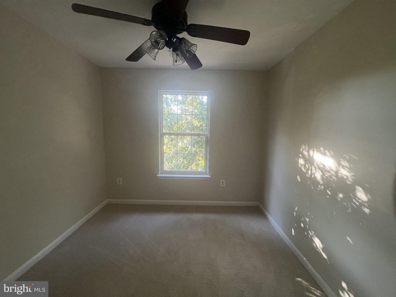 2265 Forsythia Dr - Photo 7 of 7