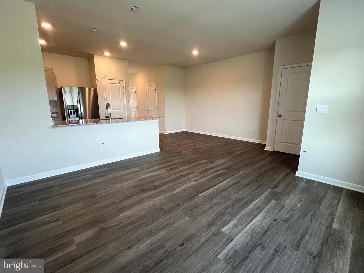 155 Tigney Dr - Photo 5 of 21