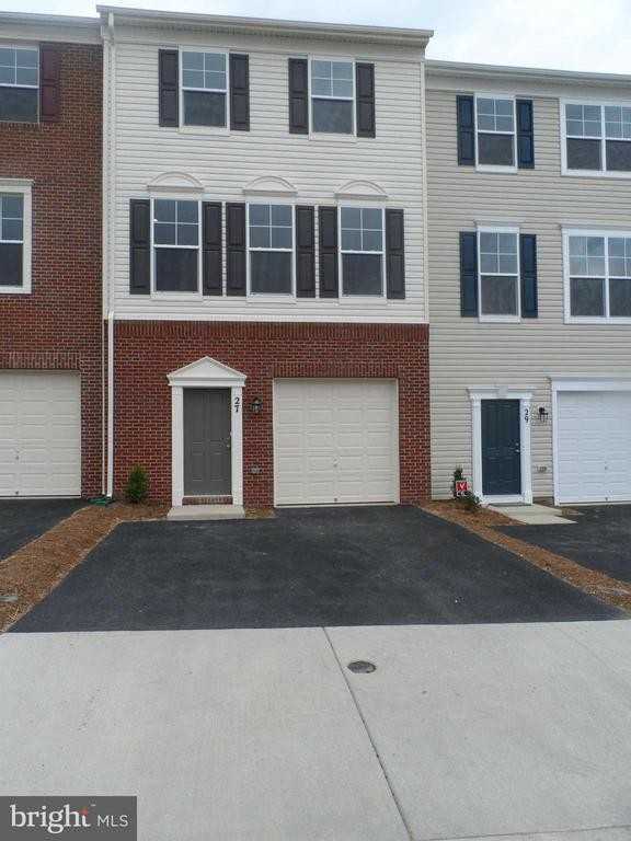 27 Rapidan Dr