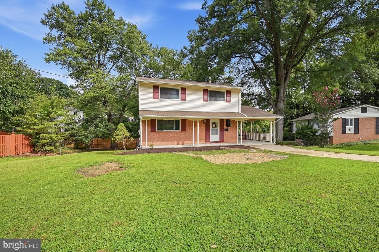 8608 Parliament Dr - Photo 3 of 37