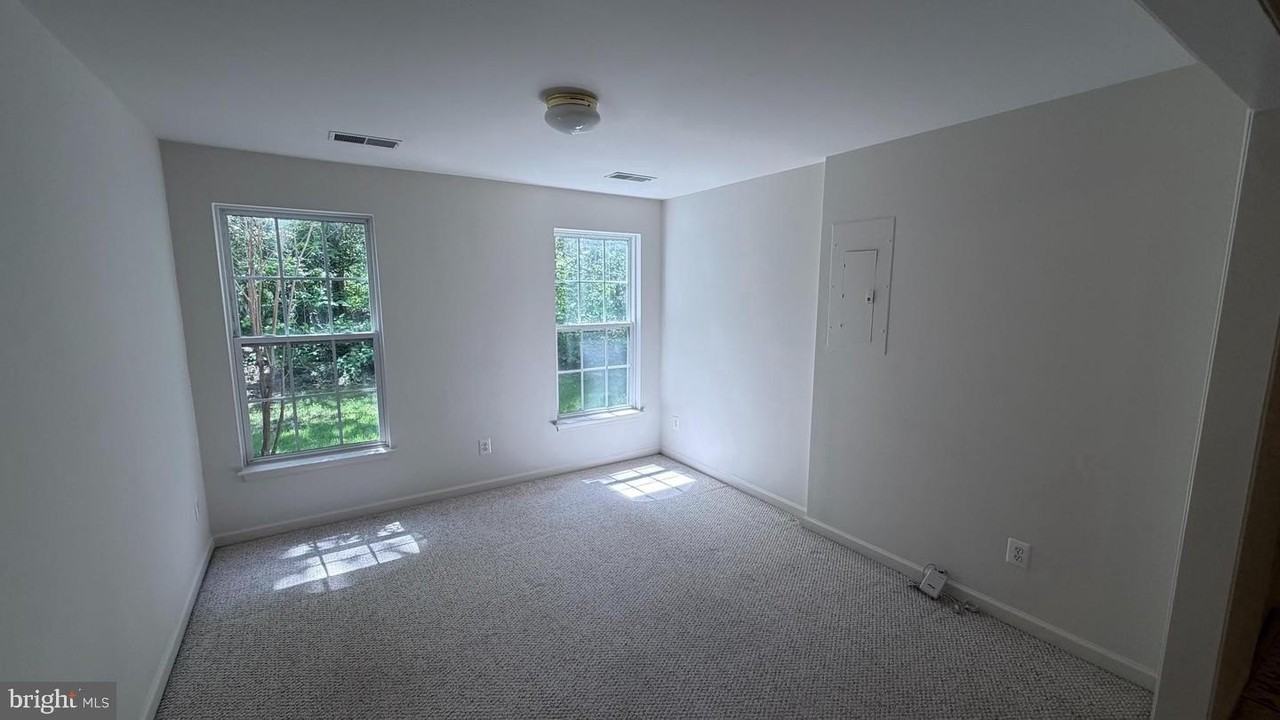 13643 Saint Johns Wood Pl - Photo 7 of 32