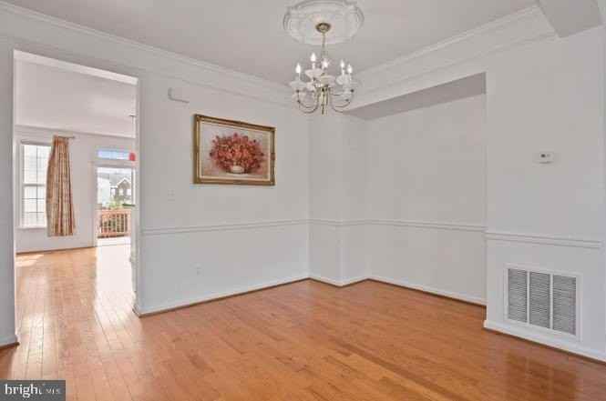 22052 Dilworth Sq - Photo 7 of 33