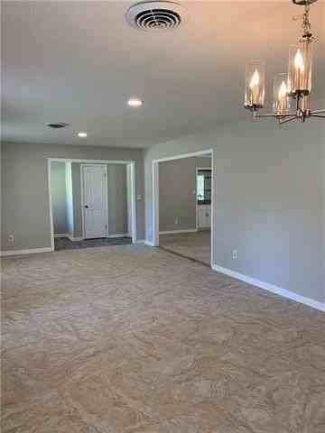 1506 Rue Lemans - Photo 3 of 21