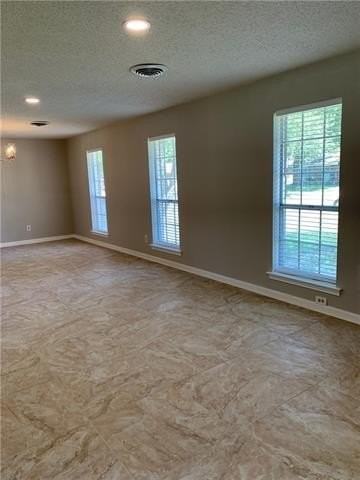 1506 Rue Lemans - Photo 4 of 21