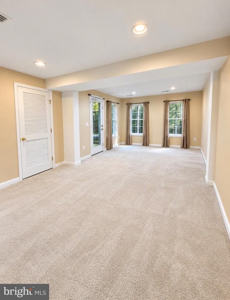 1469 Fawn Hollow Ln - Photo 2 of 22