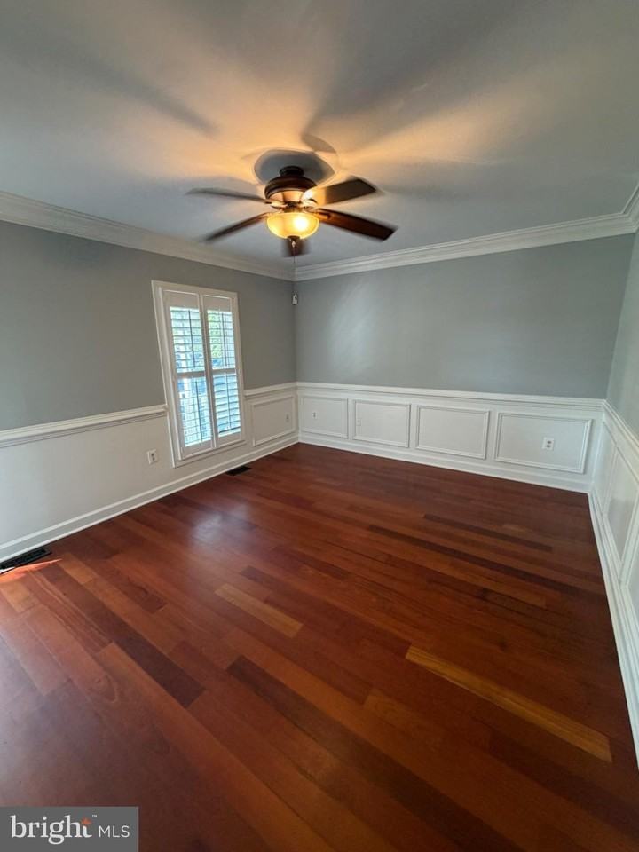 5705 Sailstone Ln - Photo 4 of 18