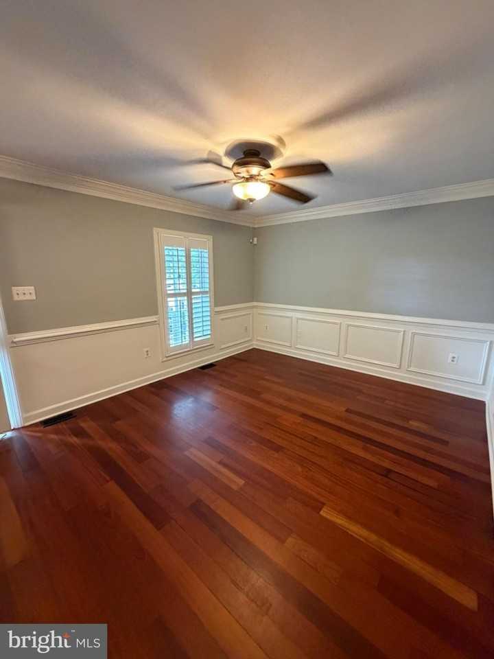 5705 Sailstone Ln - Photo 5 of 18