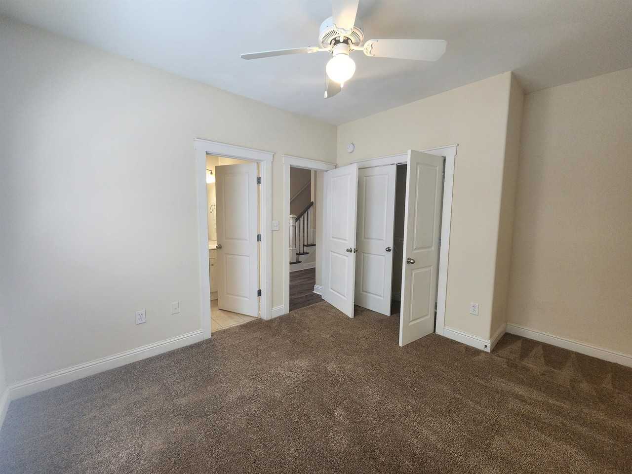 100 Davis St #1 - Photo 4 of 16