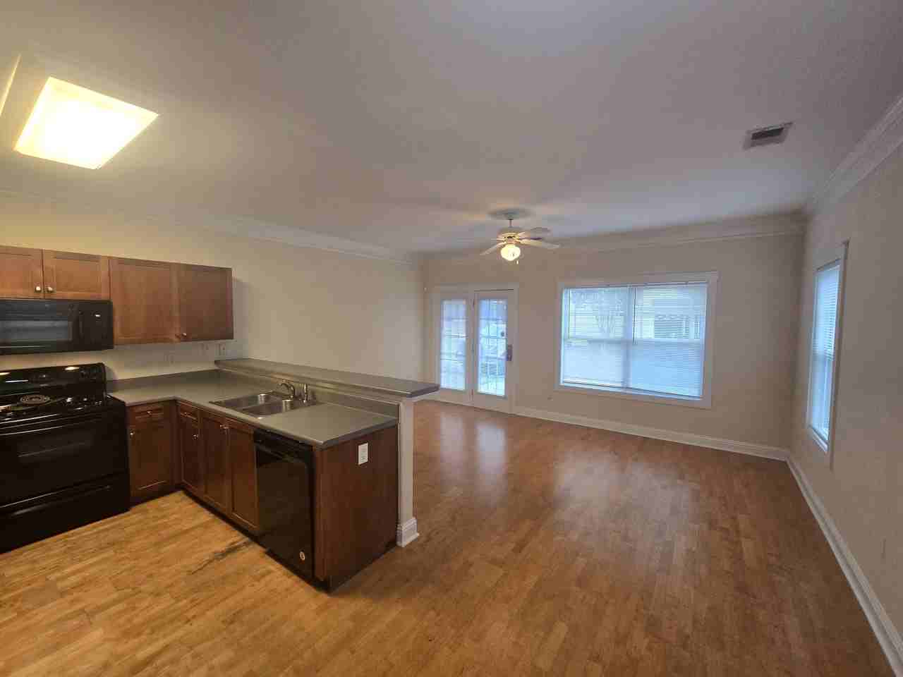 260 Ruth St #1 - Photo 4 of 18