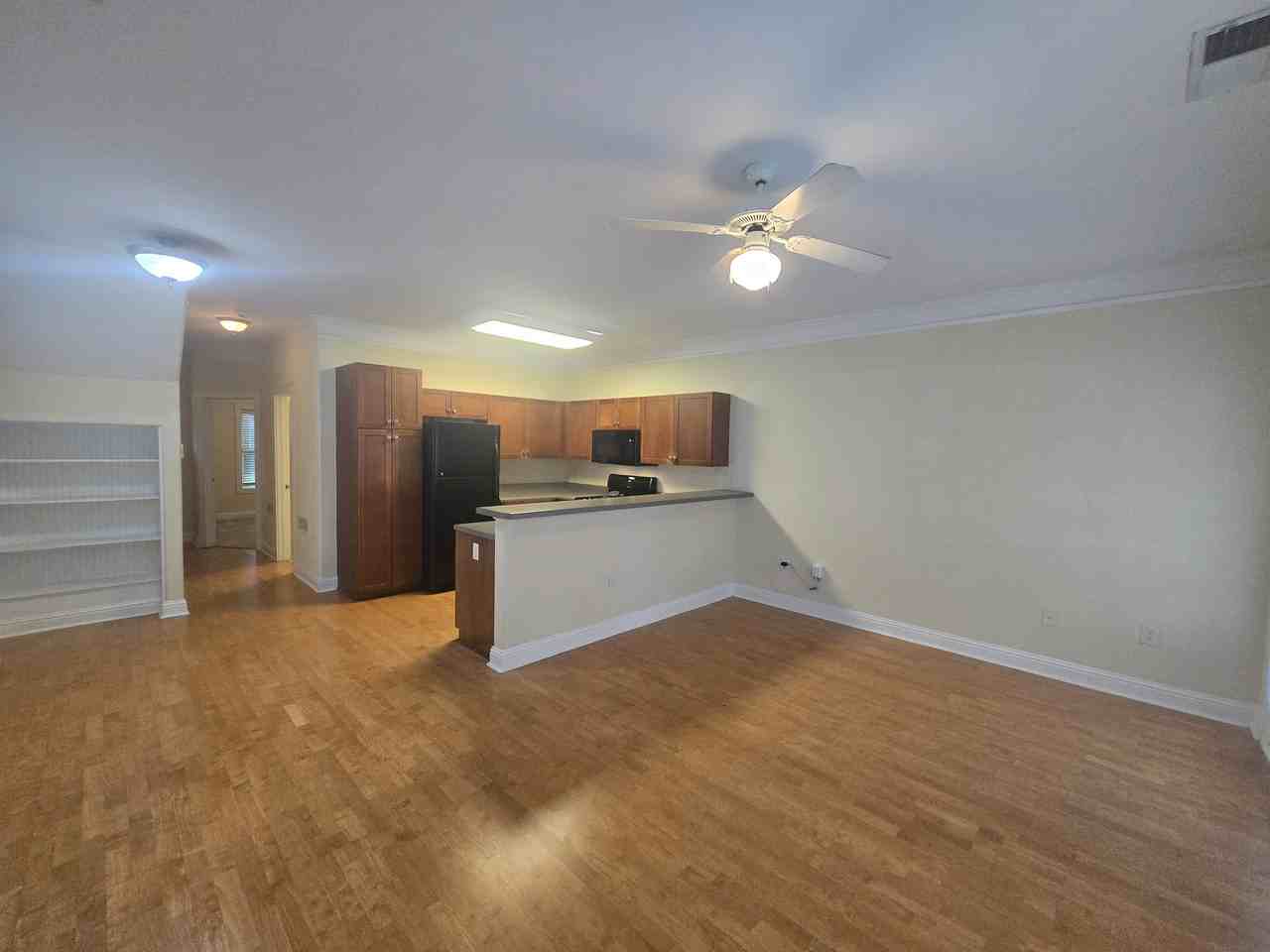 260 Ruth St #1 - Photo 5 of 18