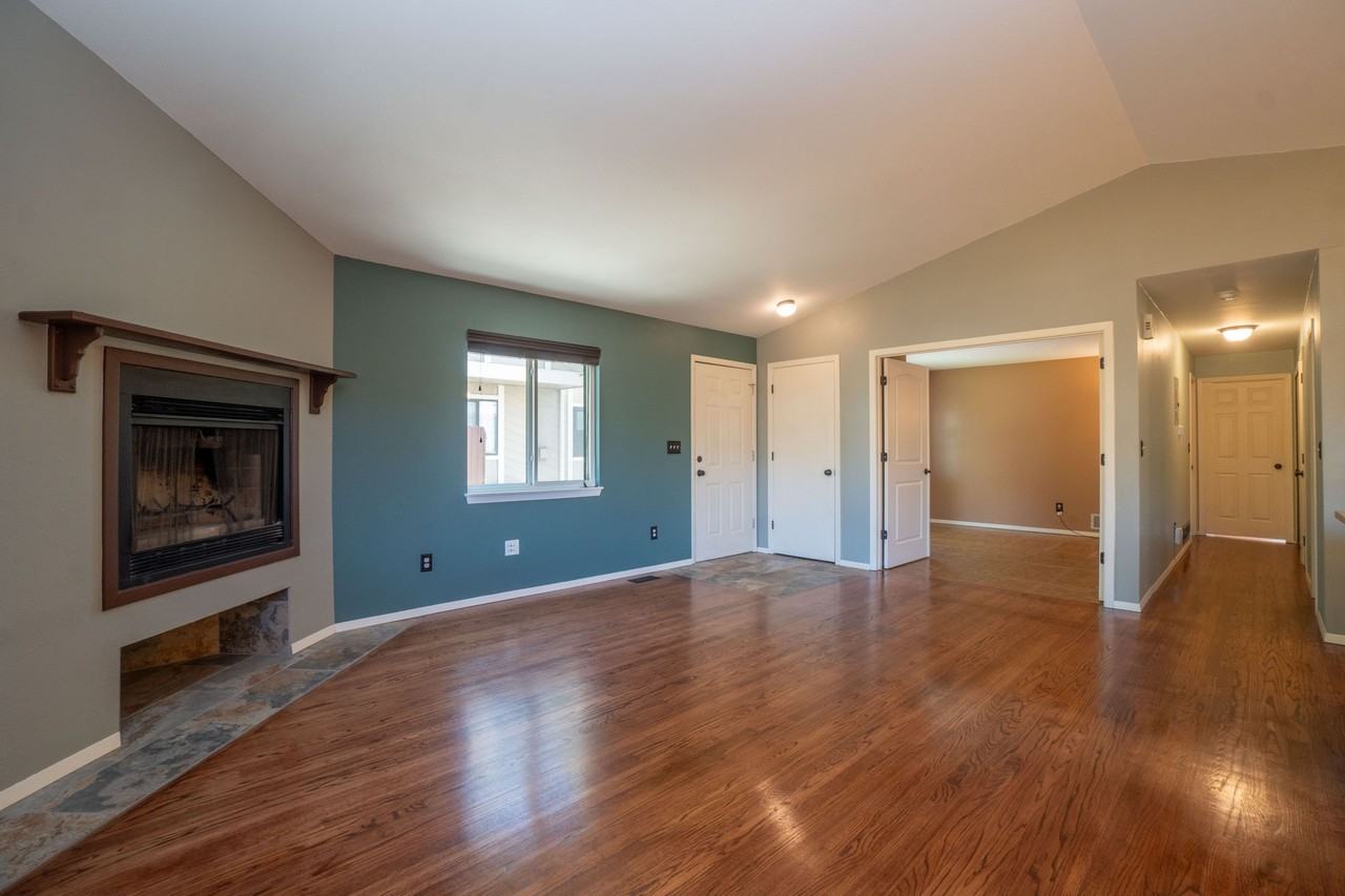 18324 W 58th Pl #77 - Photo 4 of 16