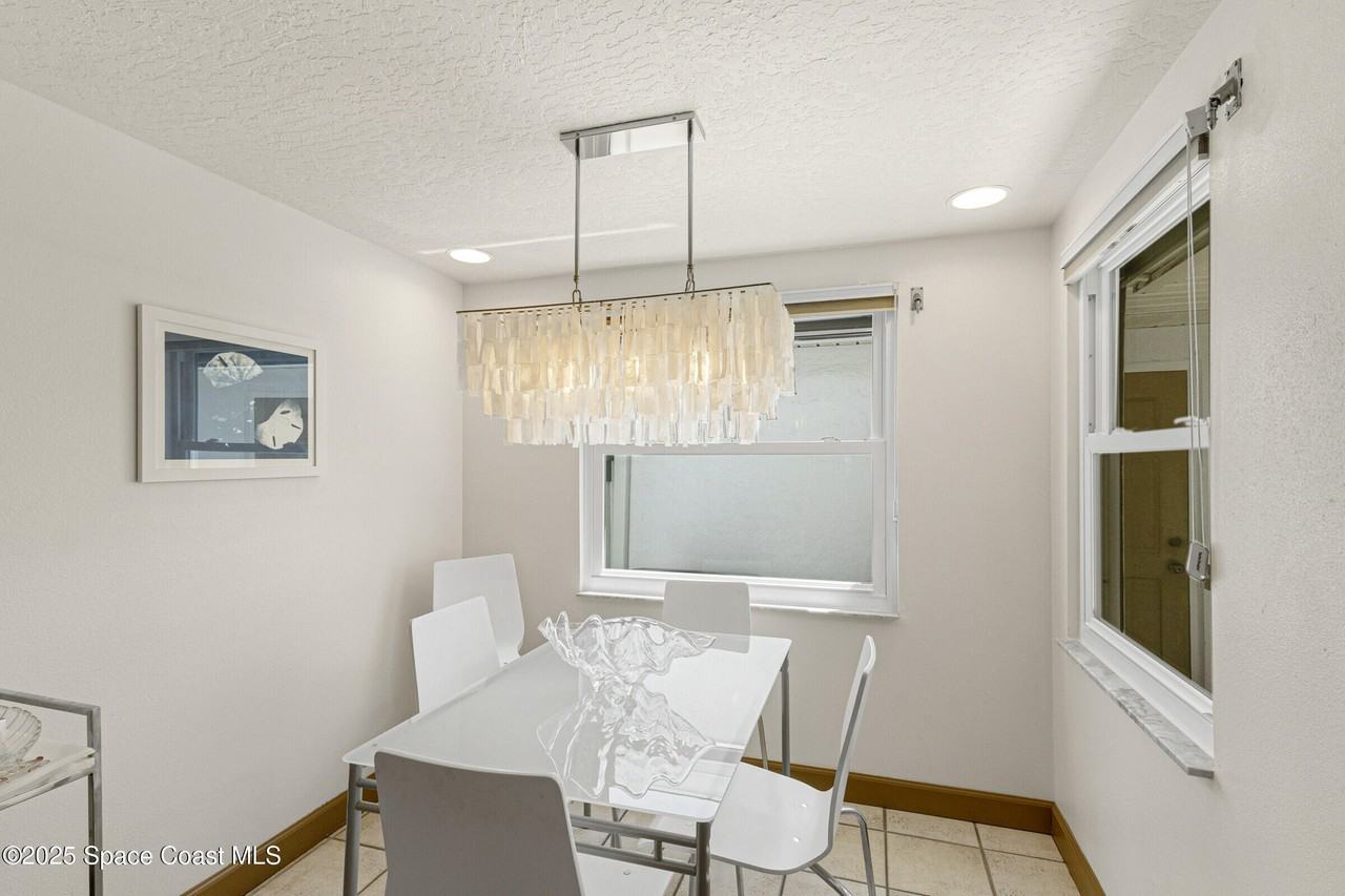 290 Paradise Boulevard #3 - Photo 7 of 50