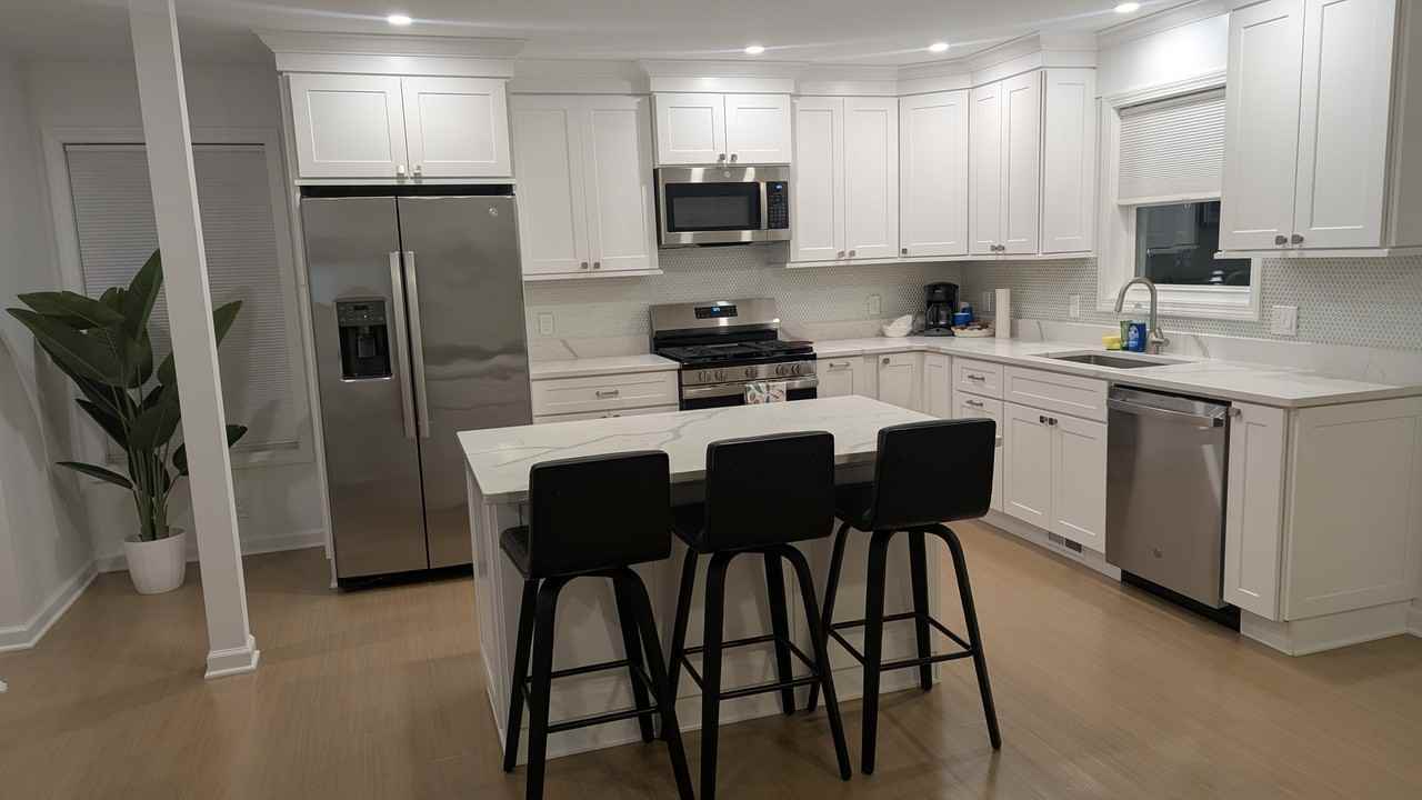 Infield House - Photo 3 of 6