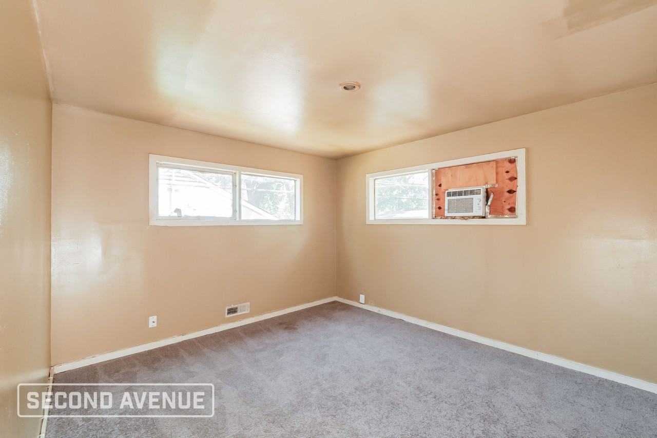 7605 E 111th Ter - Photo 3 of 15