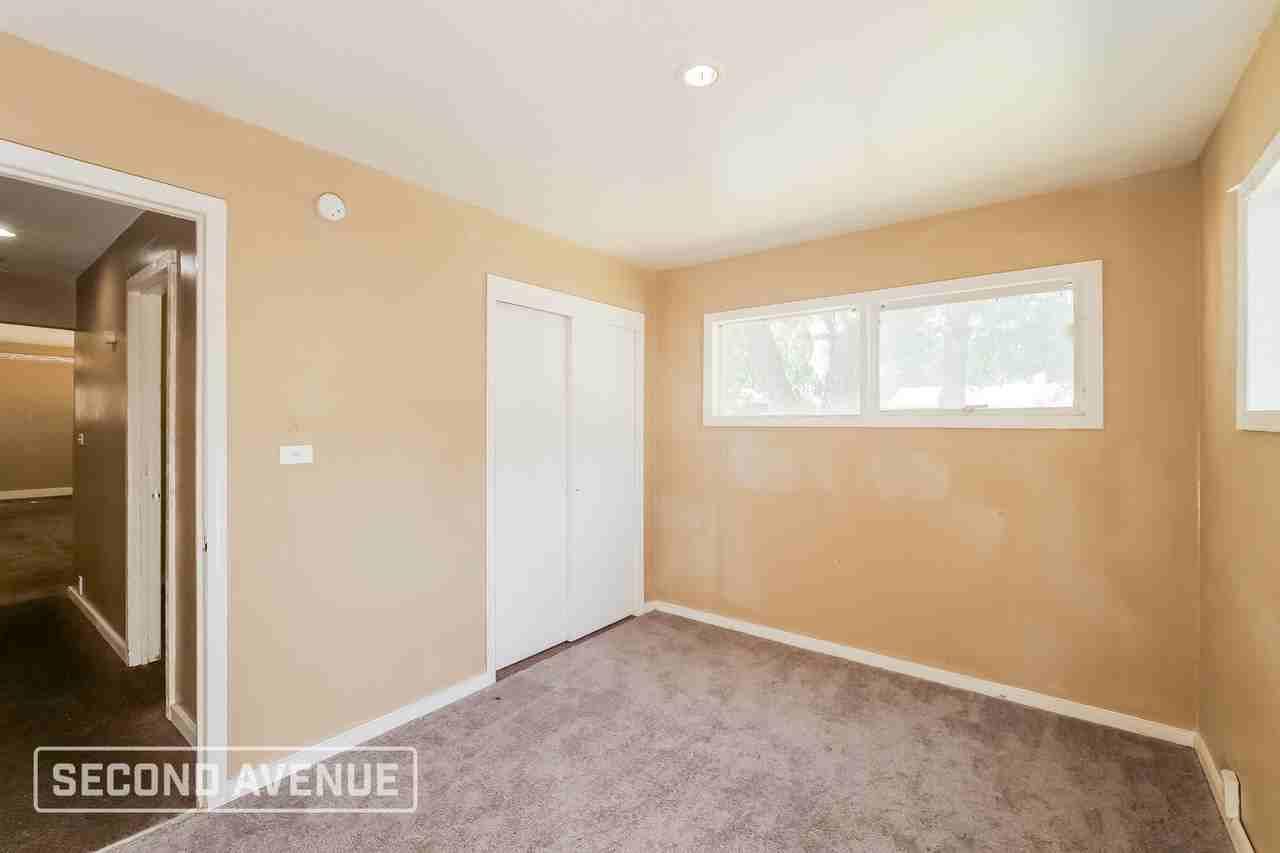7605 E 111th Ter - Photo 7 of 15