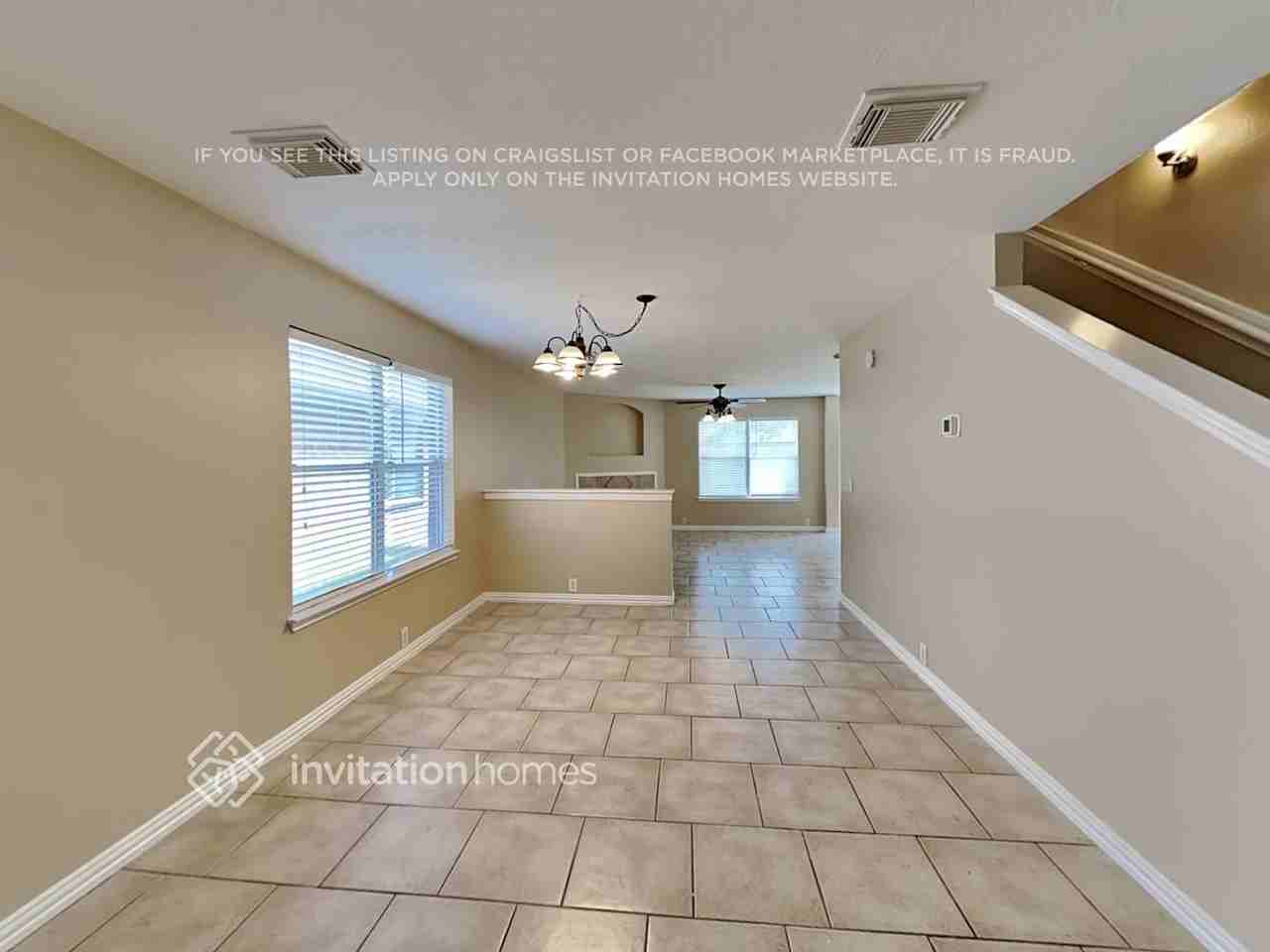 11911 Sonora Springs Dr - Photo 5 of 20