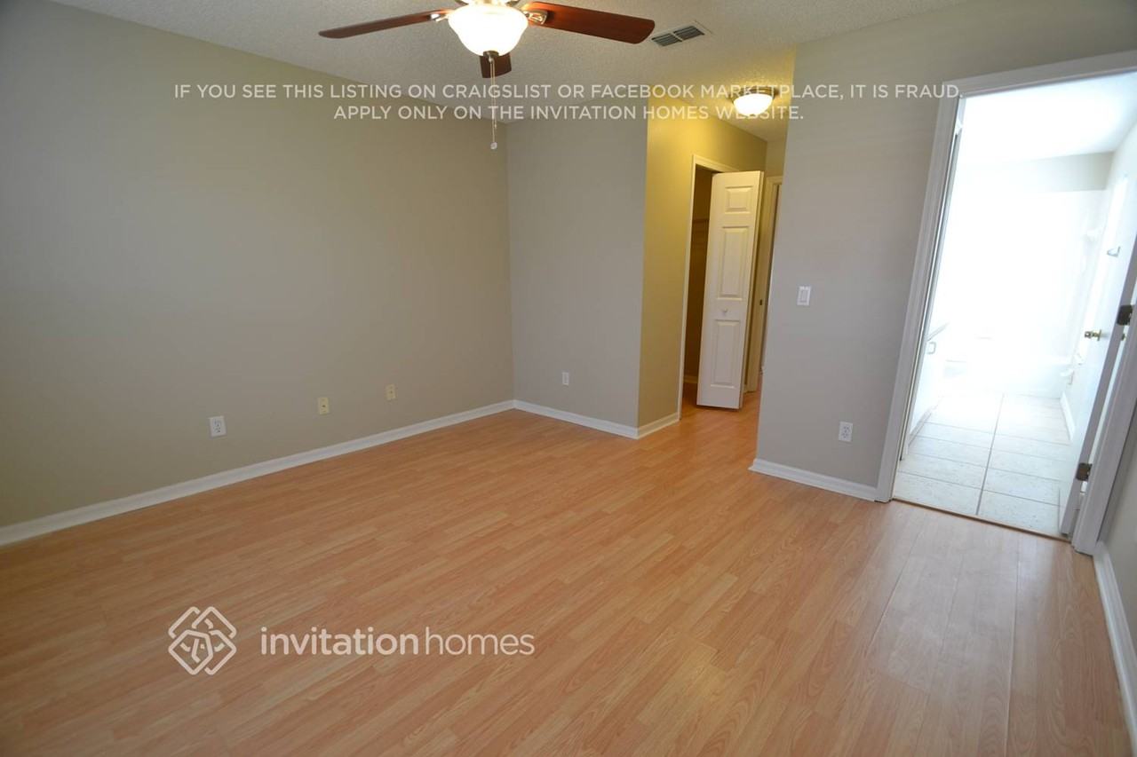 2159 Heathwood Cir - Photo 5 of 12